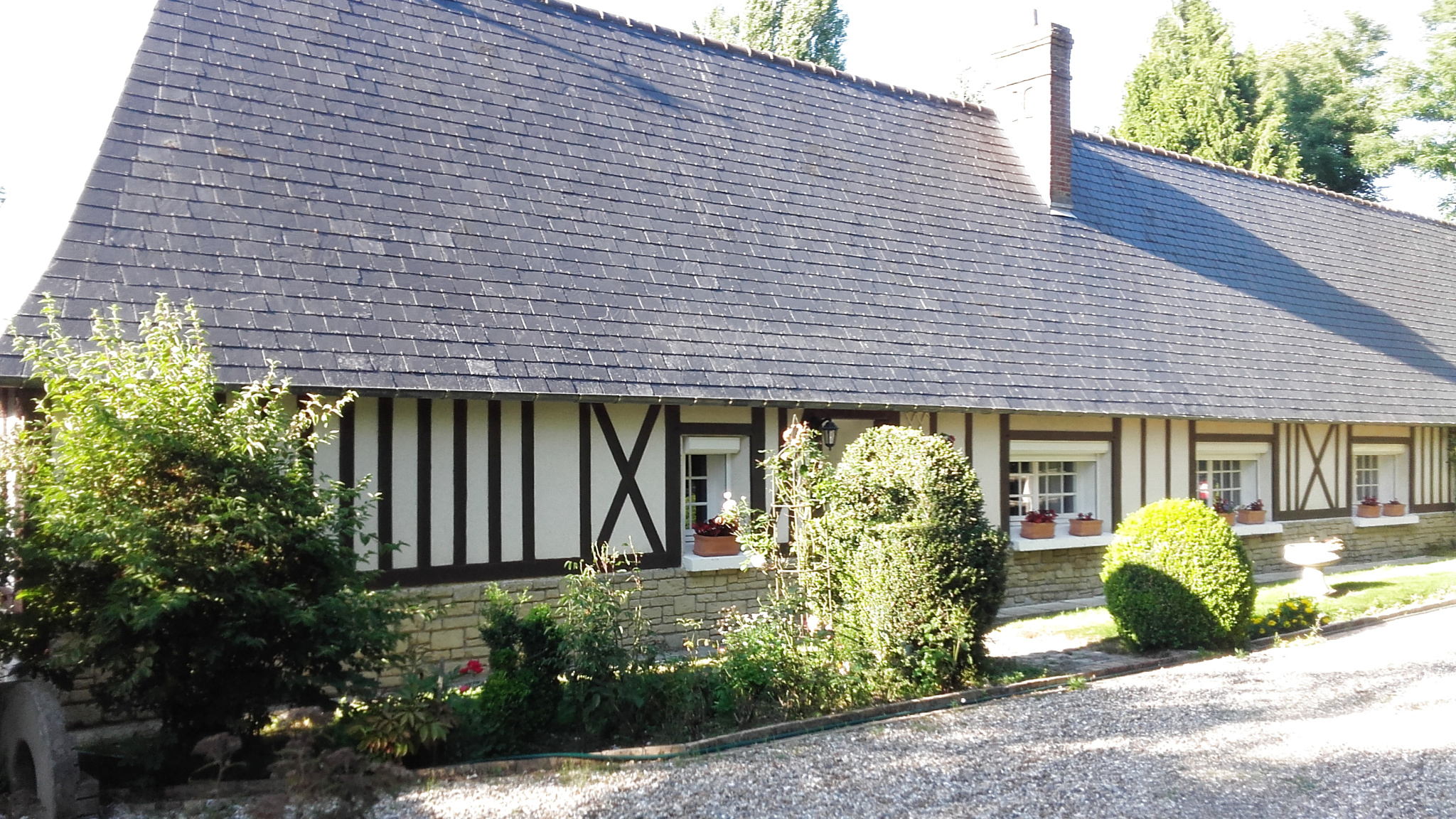 MAISON NORMANDE au calme sortie de Bourg Achard
